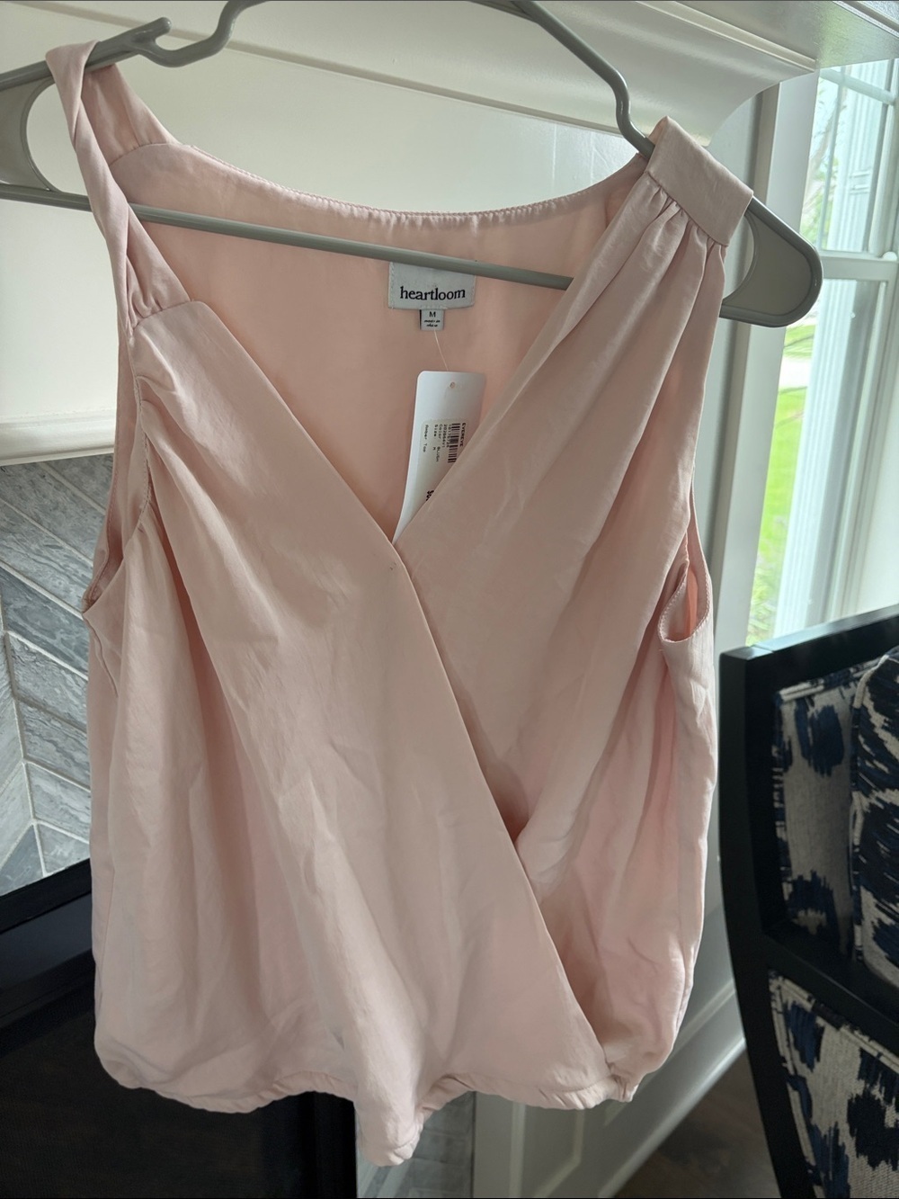 Evereve | Hearloom Pink Satin Tank Size Small NWT - Picture 3 of 8